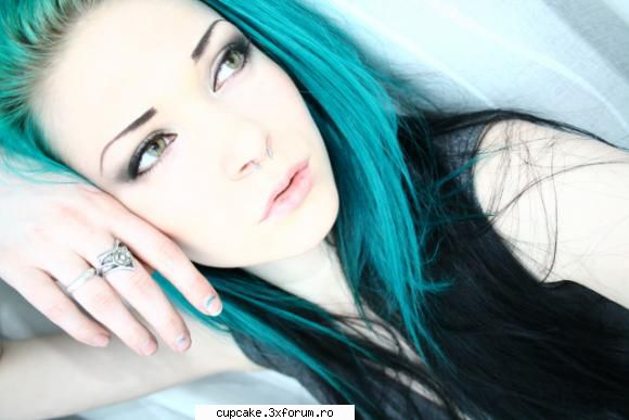 best girl aici cateva poza i-am uitat numele Admin!