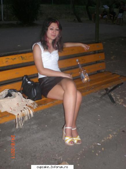 Aceasi umbra..Kidu' - Aici mi lam facut la perie..da nu prea imi place - Everybody<3