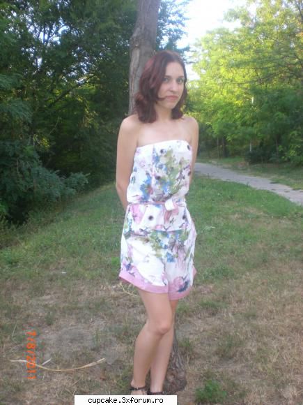 Elenuş<3 - valeiiiii cu copacu' tauuuuu k m'ai inebunit crek - Everybody<3
